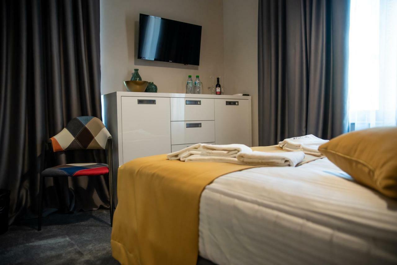Boutique Guest House 7Th Sense Plovdiv Exteriör bild